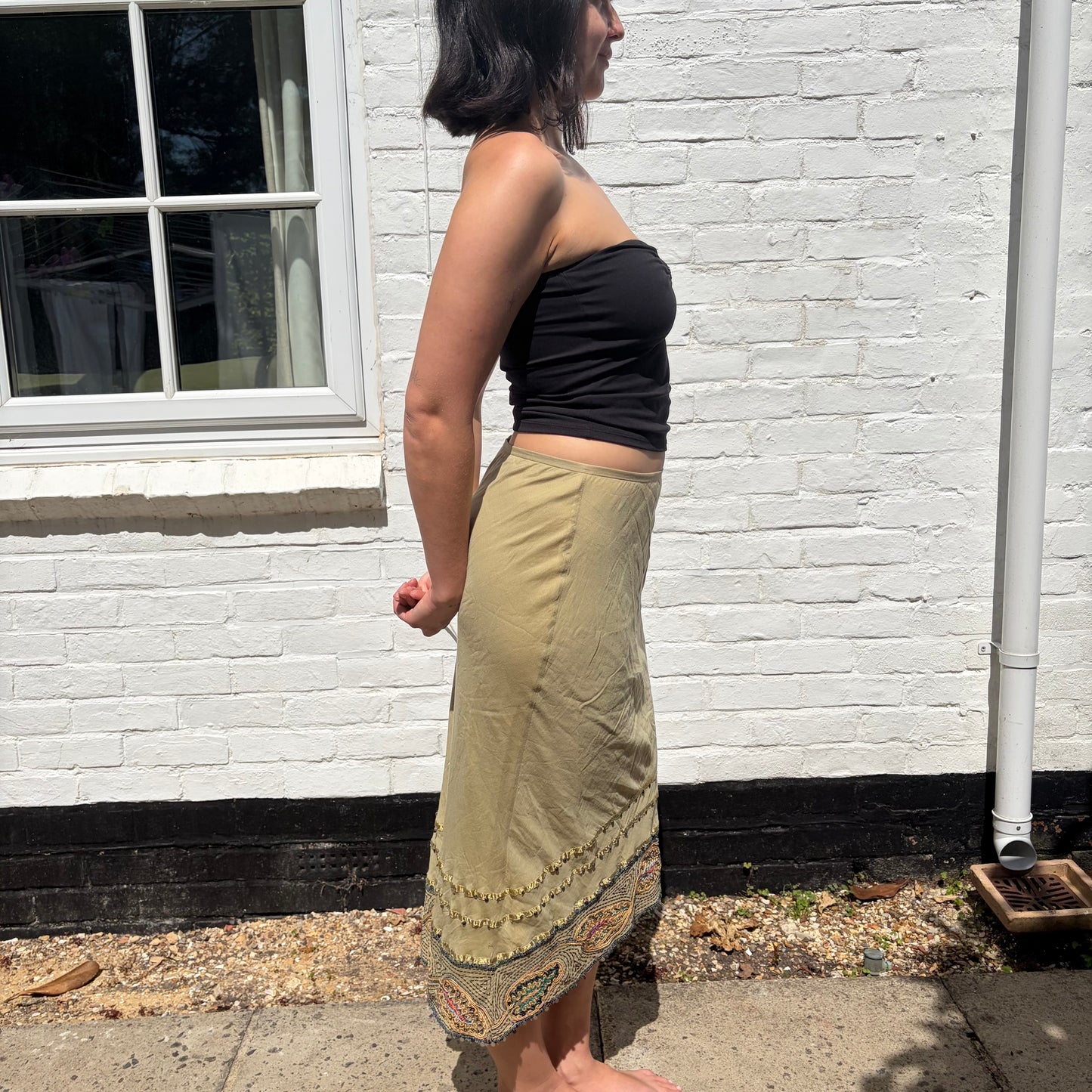 Vintage Olive Embroidered Sequin Y2K Midi Skirt