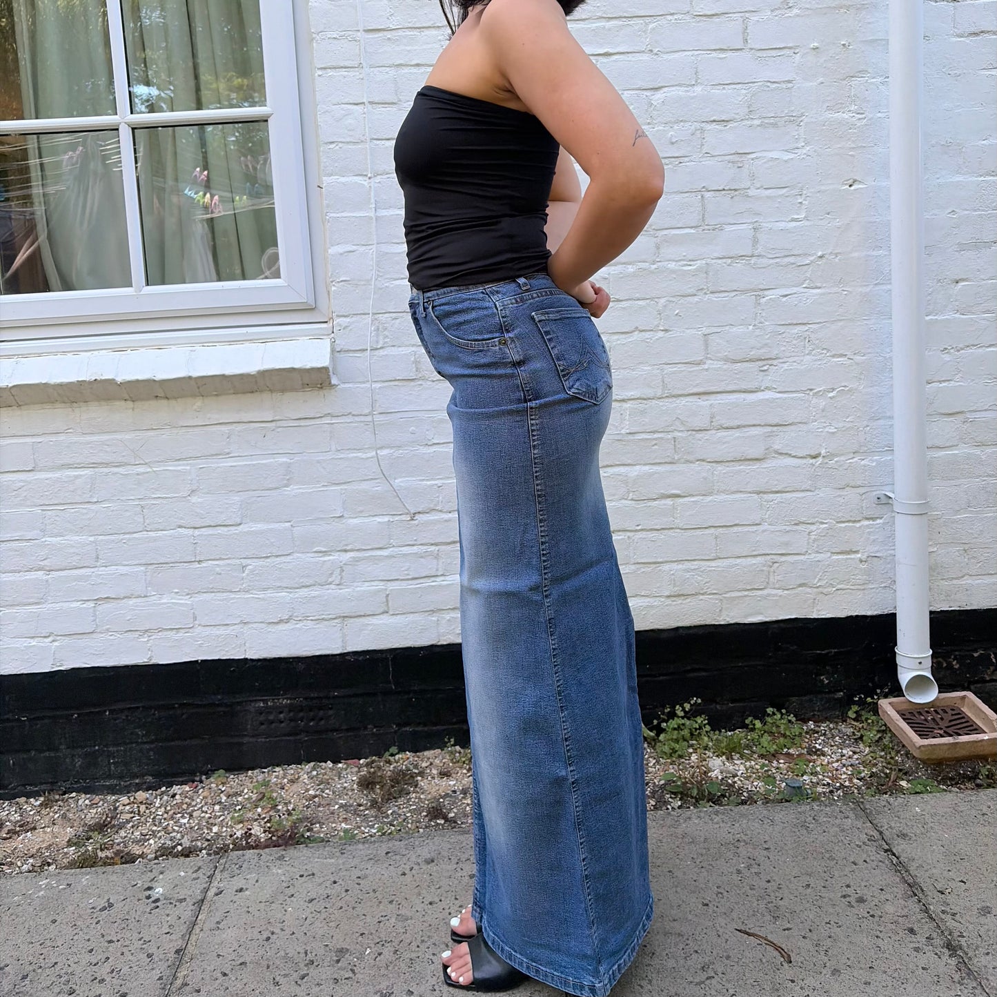 Italian Y2K Light Wash Denim Maxi Skirt Low Rise